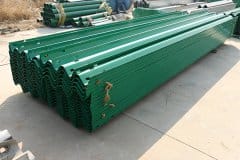 冠縣波形護欄板哪家好？