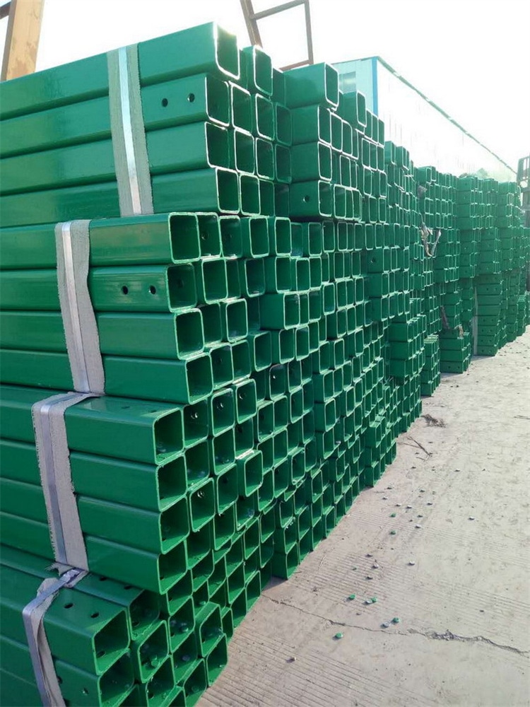 護(hù)欄板立柱